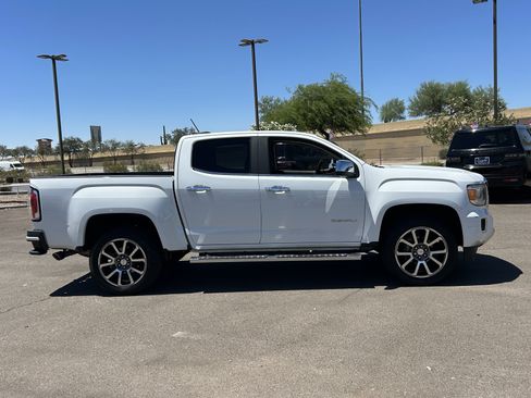 Used 2018 GMC Canyon Denali RWD image 6
