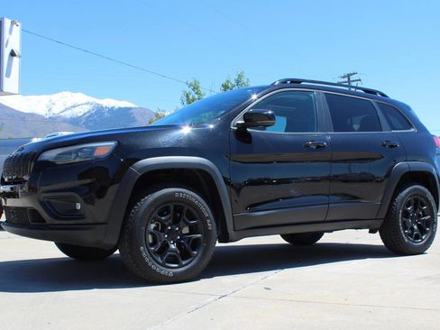 Used 2022 Jeep Cherokee Latitude w/ Sun & Sound Group AWD/4WD image 56