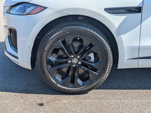 New 2026 Jaguar F-PACE R-Dynamic S image 34