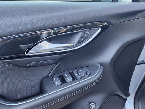 New 2025 Buick Envision Preferred image 14