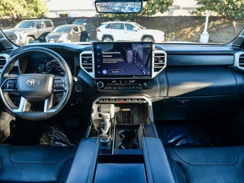 Used 2022 Toyota Tundra Platinum image 14