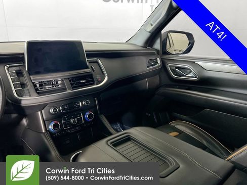 Used 2021 GMC Yukon AT4 w/ Technology Package AWD/4WD image 29