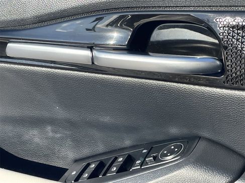 Used 2022 Kia Seltos EX image 20