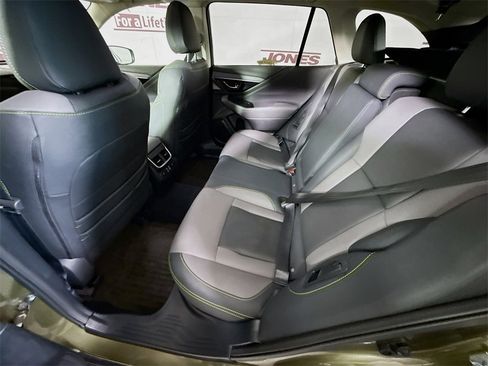 Certified 2025 Subaru Outback Onyx Edition XT image 29