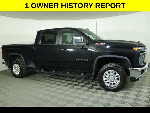 Used 2024 Chevrolet Silverado 2500 LT w/ Convenience Package AWD/4WD image 2