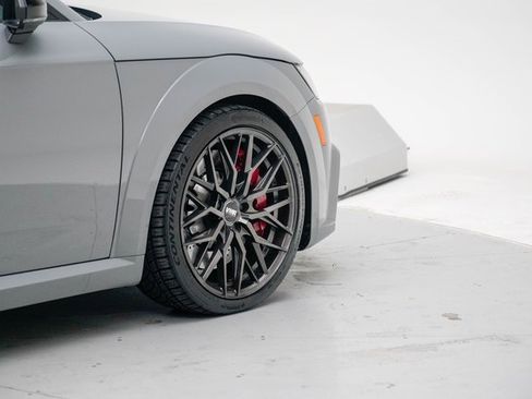 Used 2018 Audi TT RS w/ Technology Package image 8