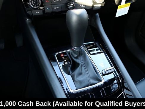 New 2026 Jeep Compass Latitude image 18