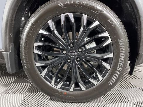 New 2026 Nissan Rogue SV image 14