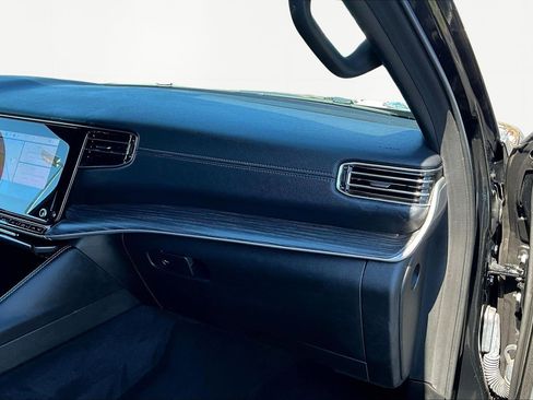 Used 2024 Jeep Wagoneer L Series II w/ Flexible Seating Group AWD/4WD image 27
