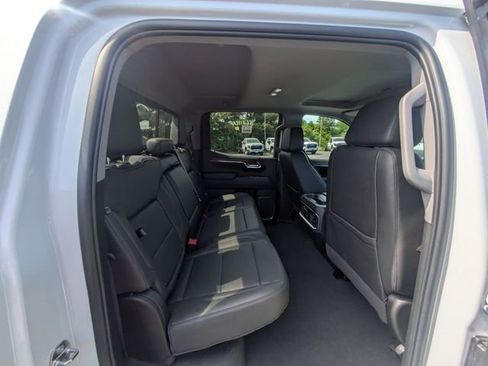 Used 2024 GMC Sierra 1500 SLT w/ SLT Premium Plus Package AWD/4WD image 34