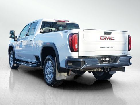 Used 2021 GMC Sierra 3500 SLT w/ SLT Premium Package image 3