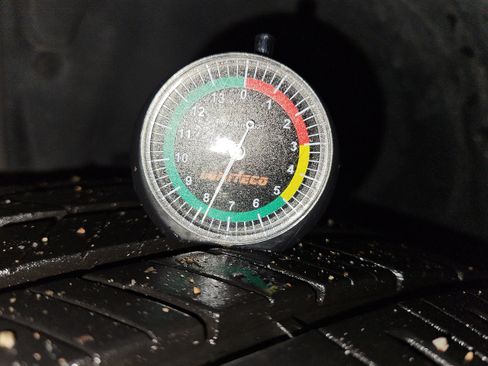 Used 2022 Dodge Challenger GT image 33