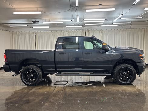 New 2027 RAM 2500 Tradesman AWD/4WD image 5