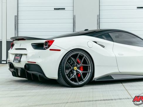 Used 2018 Ferrari 488 GTB RWD image 71