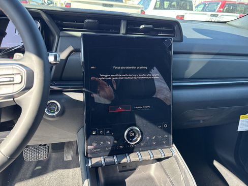 New 2026 GMC Terrain AT4 w/ Convenience Package III image 18