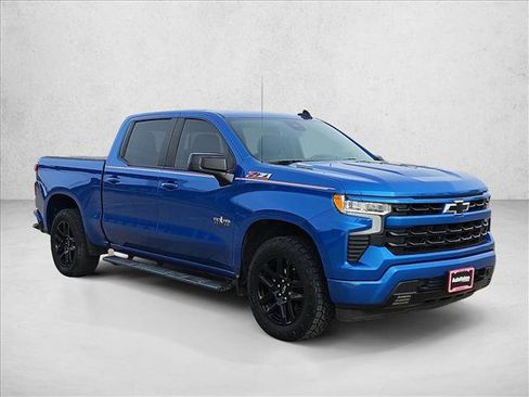 Used 2023 Chevrolet Silverado 1500 RST w/ Texas Edition Plus AWD/4WD image 3