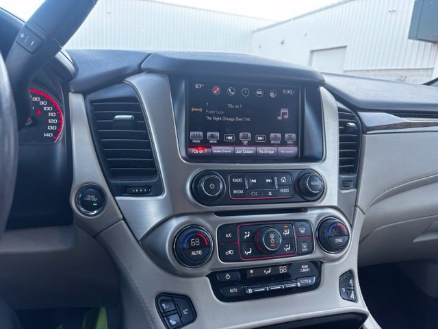 Used 2016 GMC Yukon XL Denali w/ Open Road Package AWD/4WD image 11