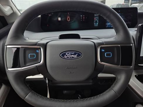 New 2026 Ford Expedition Active RWD image 19