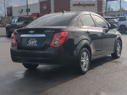 Used 2014 Chevrolet Sonic LT image 3