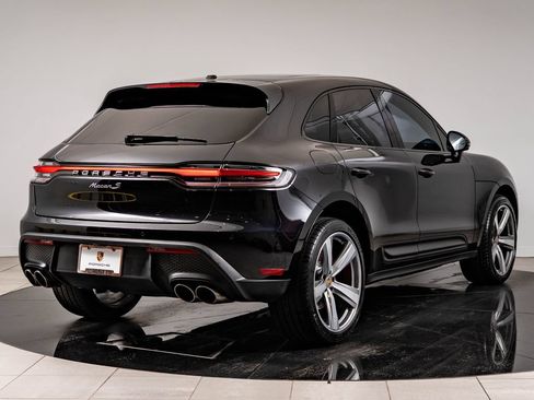 Certified 2023 Porsche Macan S AWD/4WD image 8