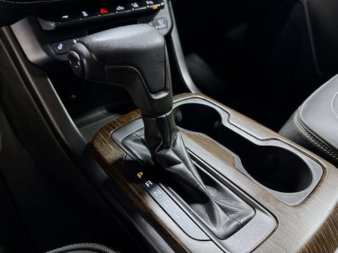 Used 2019 GMC Canyon Denali AWD/4WD image 18