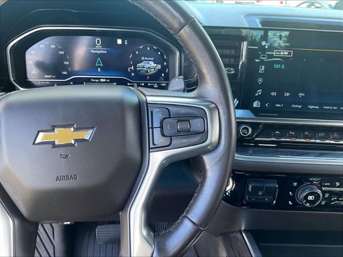 Used 2022 Chevrolet Silverado 1500 LTZ image 20