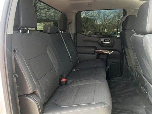 Used 2019 GMC Sierra 1500 SLE w/ SLE Value Package image 30
