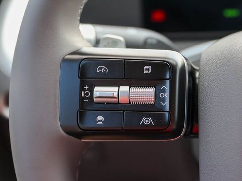 New 2026 Hyundai Ioniq 9 SEL image 22