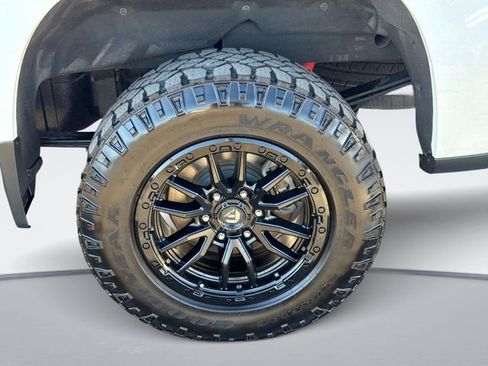 Used 2023 Chevrolet Silverado 1500 LT Trail Boss w/ Protection Package image 10