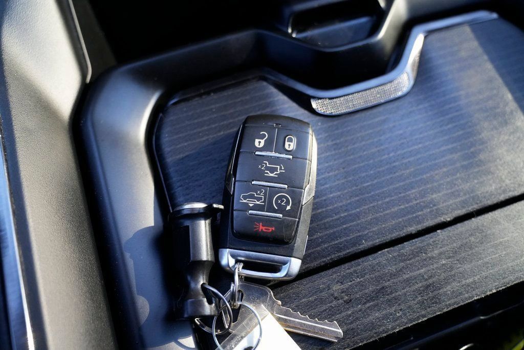 Used 2022 RAM 1500 Limited AWD/4WD image 61