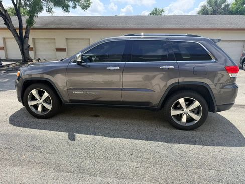 Used 2015 Jeep Grand Cherokee Limited w/ Luxury Group II AWD/4WD image 5