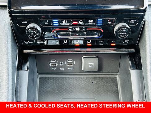 Used 2023 Jeep Grand Cherokee L Limited w/ Luxury Tech Group II image 6