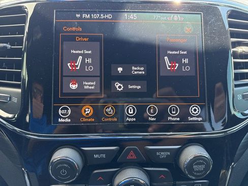 Used 2020 Jeep Grand Cherokee Altitude AWD/4WD image 21