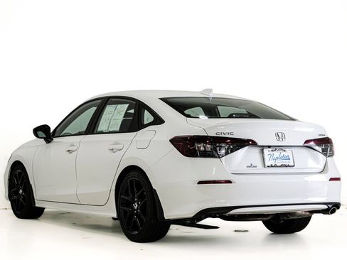 Used 2025 Honda Civic Sport image 8