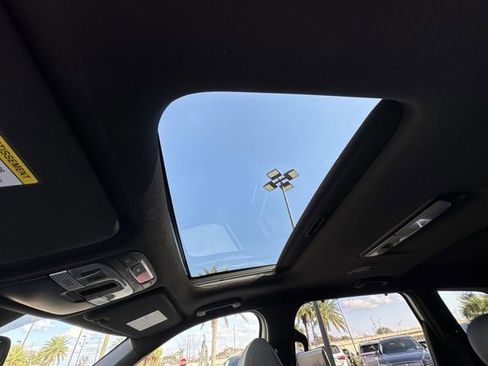 Used 2023 Kia Telluride EX X-Line image 28