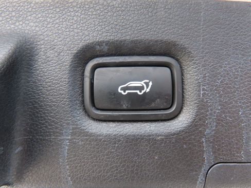 Used 2023 Hyundai Santa Fe XRT FWD image 15