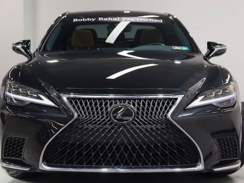 Used 2021 Lexus LS 500 AWD w/ Accessory Package (Z1) image 8