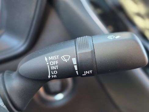 Used 2024 Toyota Corolla SE image 30