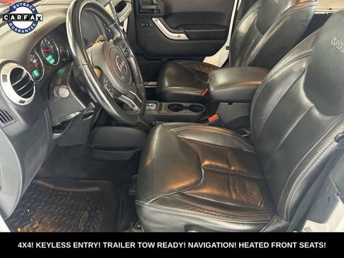 Used 2017 Jeep Wrangler Sahara w/ Dual Top Group AWD/4WD image 22