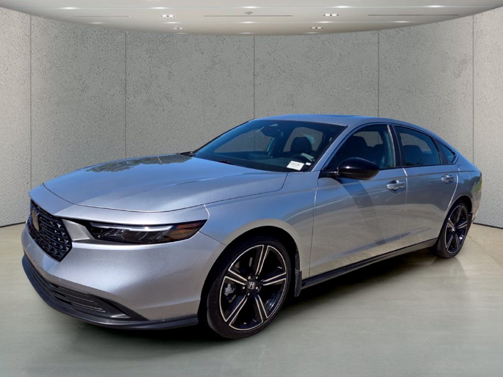 Used 2024 Honda Accord Sport image 9