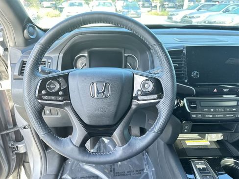 Used 2023 Honda Passport Elite image 18