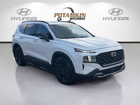 Used 2022 Hyundai Santa Fe XRT FWD image 3