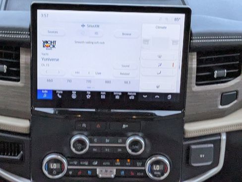 Used 2024 Ford Expedition Limited AWD/4WD image 19