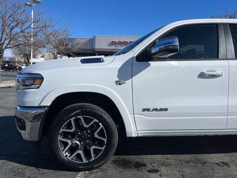 New 2026 RAM 1500 Laramie AWD/4WD image 9