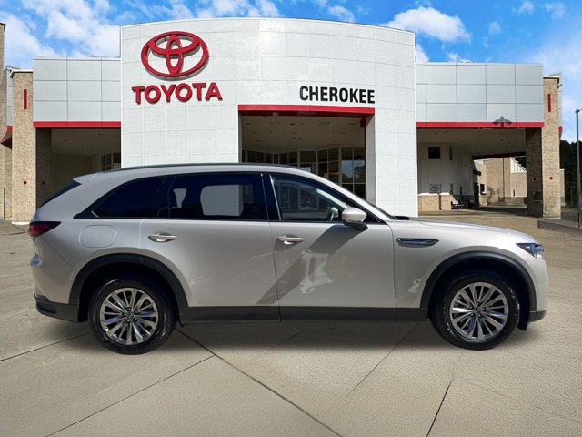 Used 2025 MAZDA CX-90 Plug-In Hybrid w/ Preferred AWD/4WD image 4