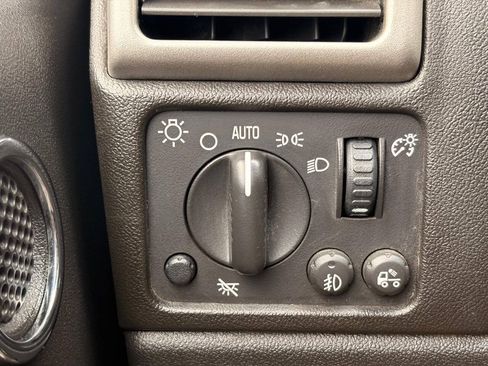 Used 2010 Chevrolet Colorado LT RWD image 17