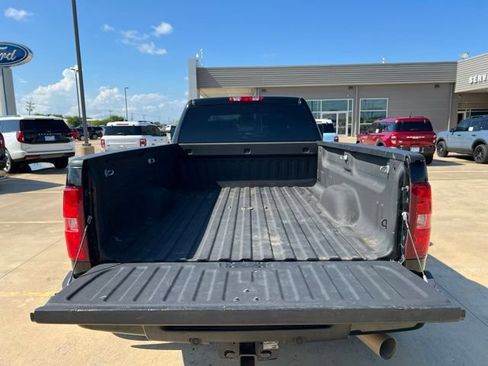 Used 2012 GMC Sierra 3500 Denali AWD/4WD image 17