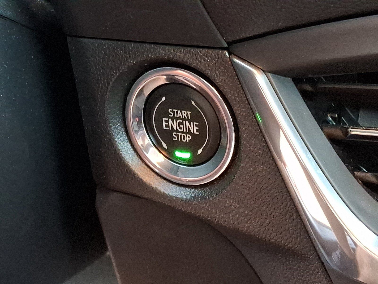 Certified 2024 Buick Encore GX Preferred FWD image 26