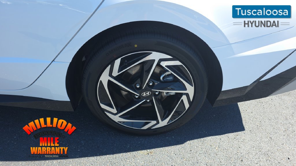 Used 2026 Hyundai Sonata SEL FWD image 11