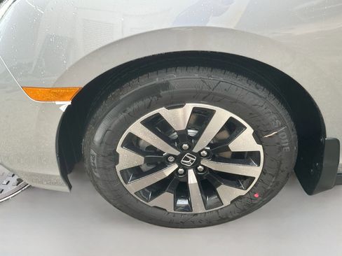 New 2026 Honda Odyssey EX-L image 26